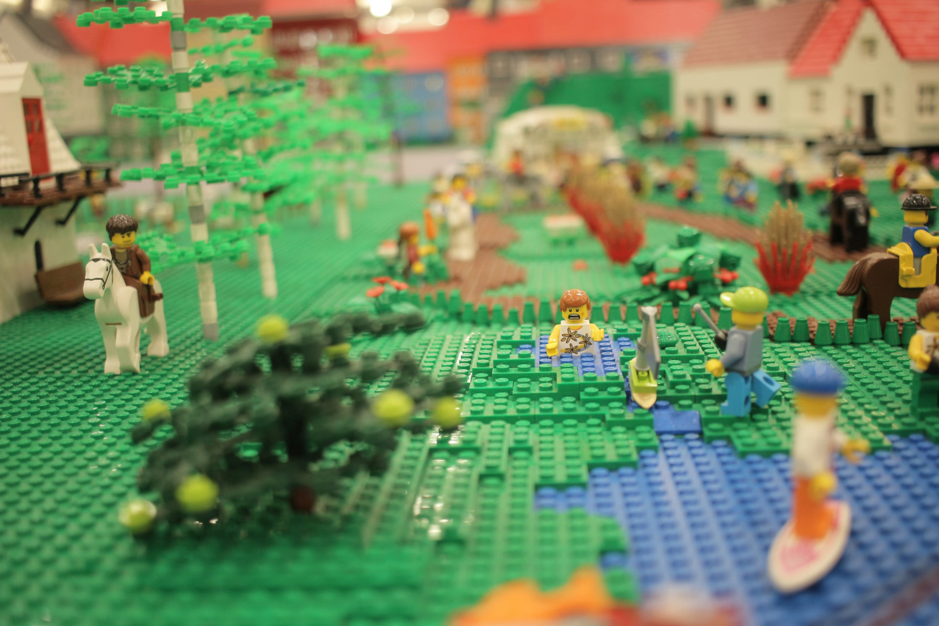 Legofigurar i by